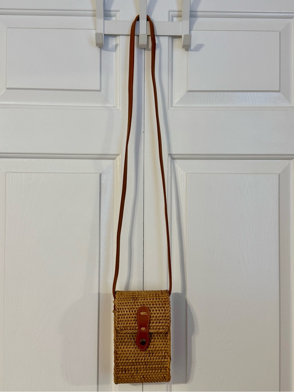 Francesca's Collections Woven Straw Crossbody with Brown Leather Strap